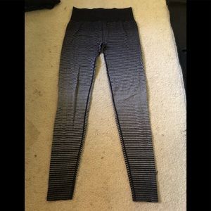 Size medium Marika full length leggings